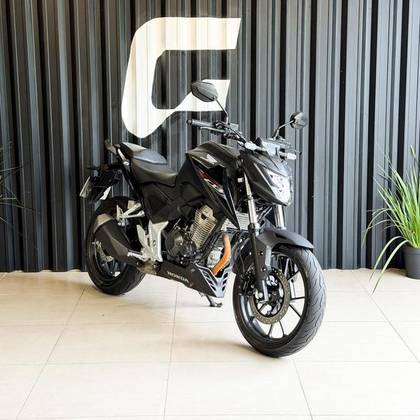 HONDA CB 300F TWISTER CBS 